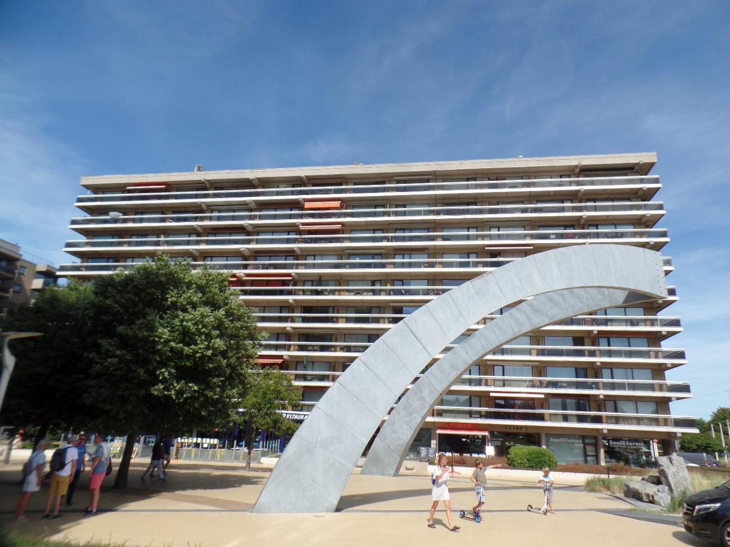 The Vans De Panne Bagian luar foto